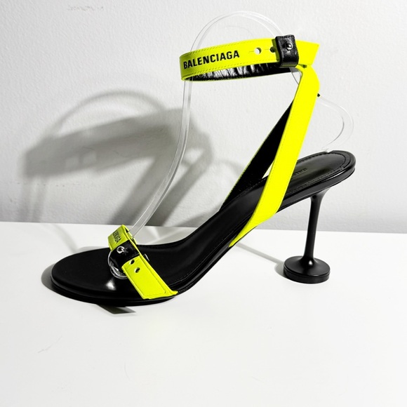 New Balenciaga Neon Yellow and Black Heels - Picture 3 of 8